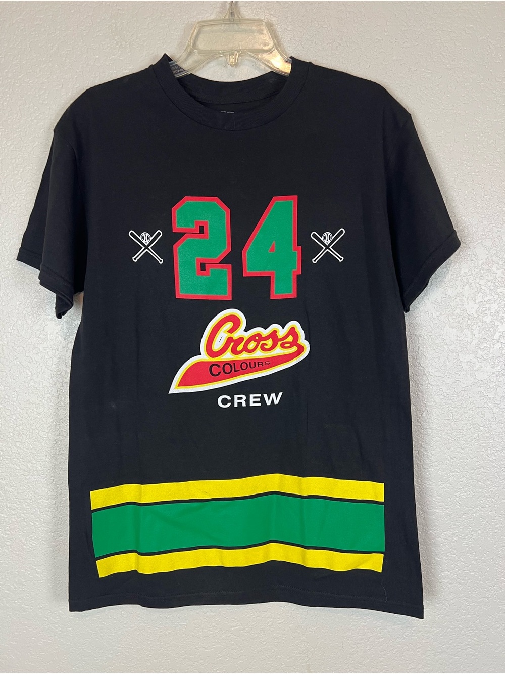 Cross Colours Men's  Black Multicolor Vintage 90's Cross Colours Crew Tee Medium